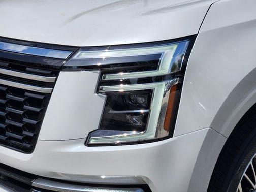2025 Nissan Armada SL 2WD