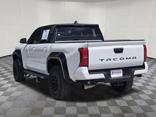 Ice Cap 2024 Toyota Tacoma SR5
