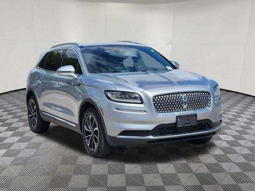 Silver Radiance Metallic Clearcoat 2022 Lincoln Nautilus Reserve