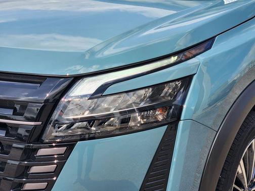 Baltic Teal 2026 Nissan Pathfinder Platinum