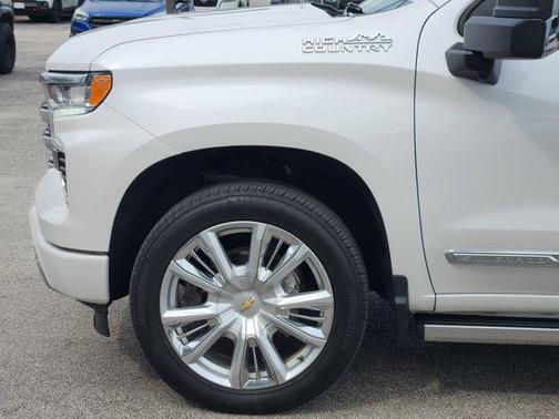 2025 Chevrolet Silverado 1500 High Country