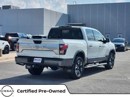 2021 Nissan Titan Platinum Reserve