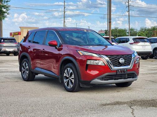 2022 Nissan Rogue SV