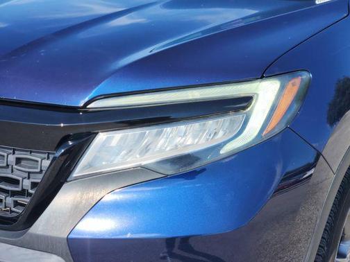Obsidian Blue Pearl 2019 Honda Passport Touring