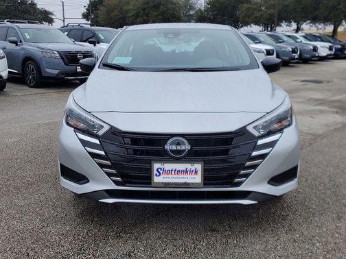 2025 Nissan Versa 1.6 S