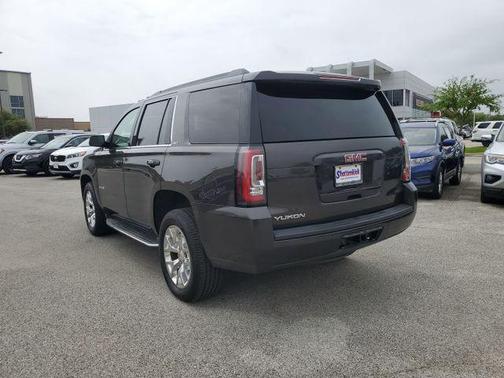 2017 GMC Yukon SLT