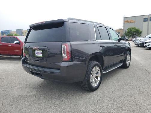 2017 GMC Yukon SLT