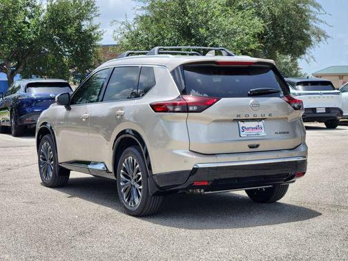2025 Nissan Rogue Platinum