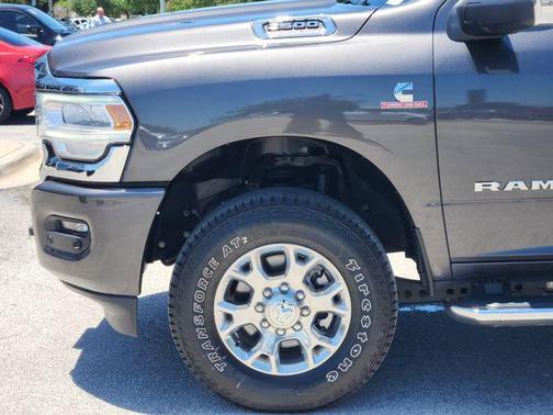 Granite Crystal Metallic Clearcoat 2024 RAM 2500 Laramie Crew Cab 4x4 6'4' Box