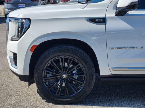 2022 GMC Yukon Denali