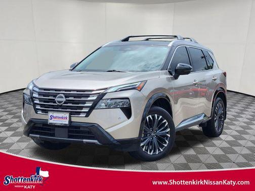 Champagne Silver Metallic/Super Black 2025 Nissan Rogue Platinum