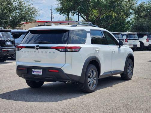 2025 Nissan Pathfinder SV FWD