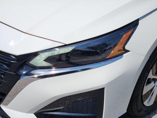 2025 Nissan Altima S FWD