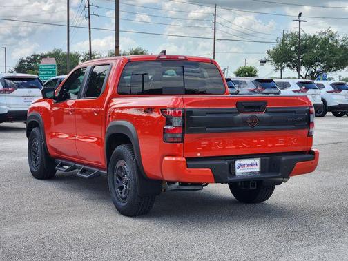 2025 Nissan Frontier PRO-4X