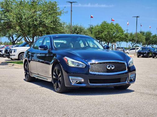 2015 INFINITI Q70L 3.7