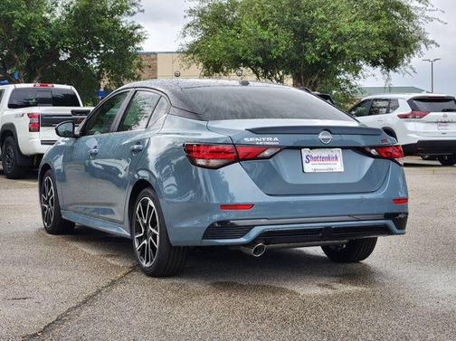 2025 Nissan Sentra SR