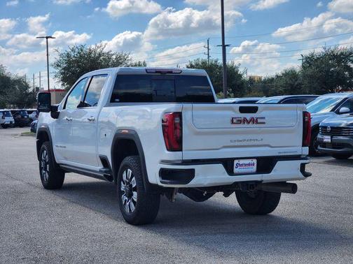 2024 GMC Sierra 2500 Denali