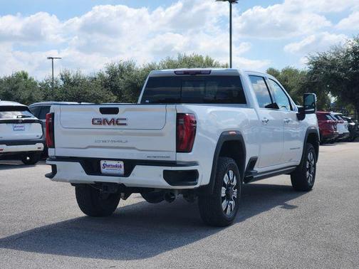 2024 GMC Sierra 2500 Denali