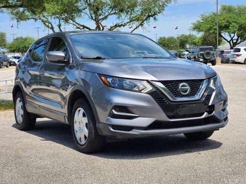 2020 Nissan Rogue Sport S