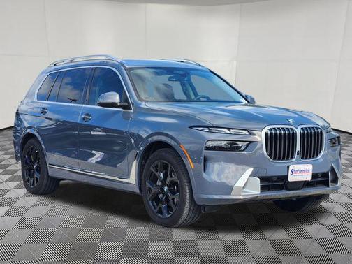Sparkling Copper Metallic 2025 BMW X7 xDrive40i