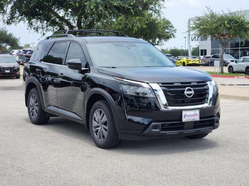 2025 Nissan Pathfinder SV FWD