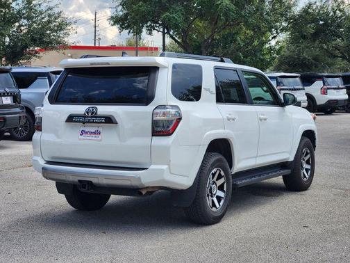 2023 Toyota 4Runner TRD Off Road