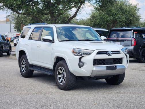 2023 Toyota 4Runner TRD Off Road