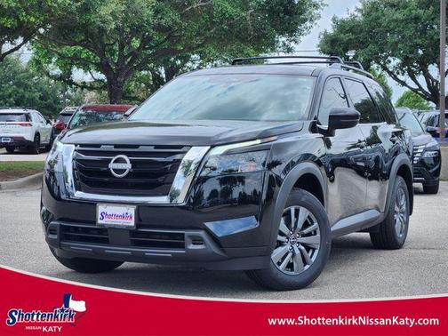 2025 Nissan Pathfinder SV FWD