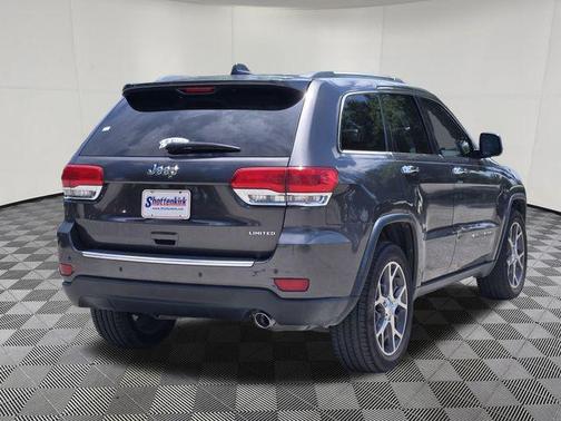 Granite Crystal Metallic Clearcoat 2019 Jeep Grand Cherokee Limited