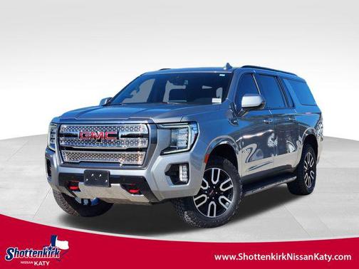2023 GMC Yukon XL 4WD AT4