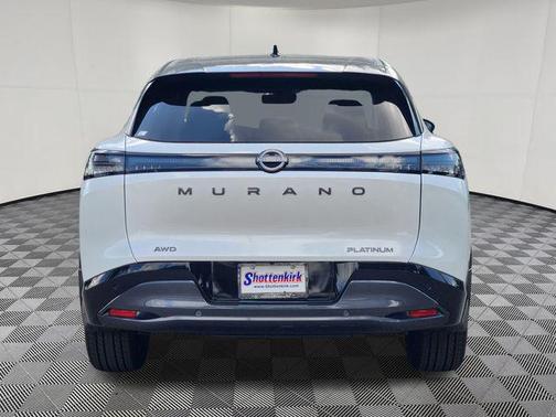 Everest White Pearl/Black 2026 Nissan Murano Platinum