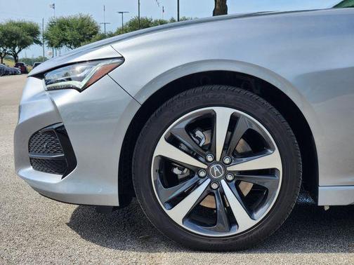 2025 Acura TLX Technology
