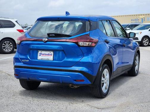 2022 Nissan Kicks S