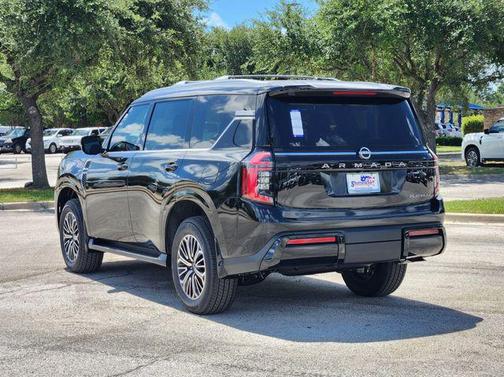 2025 Nissan Armada Platinum 2WD