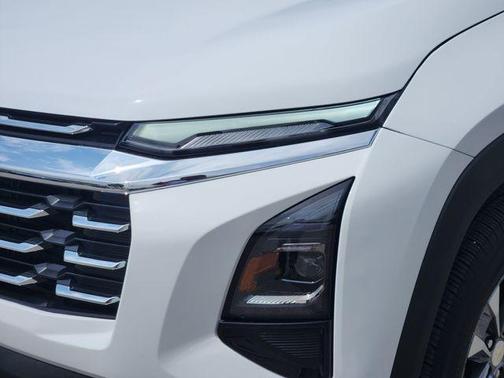 Summit White 2026 Chevrolet Equinox 1LT