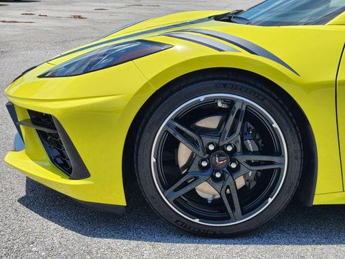 2022 Chevrolet Corvette Stingray w/2LT