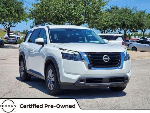 2025 Nissan Pathfinder SV FWD