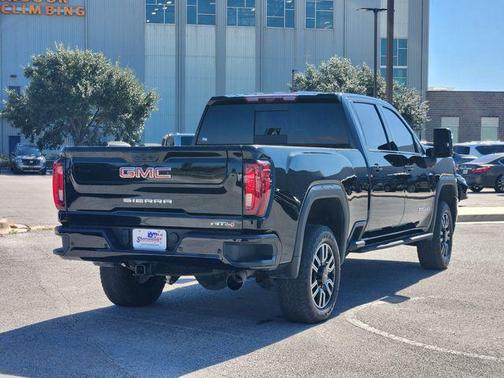 2023 GMC Sierra 2500 AT4