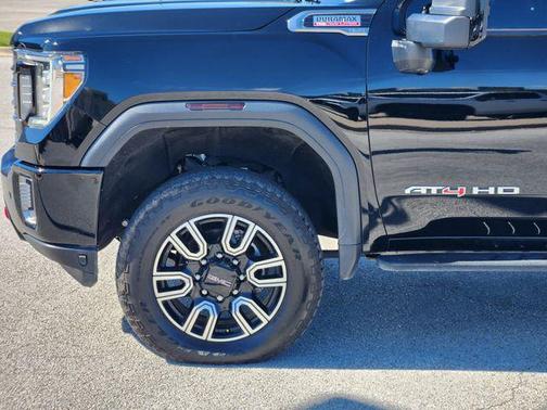 2023 GMC Sierra 2500 AT4