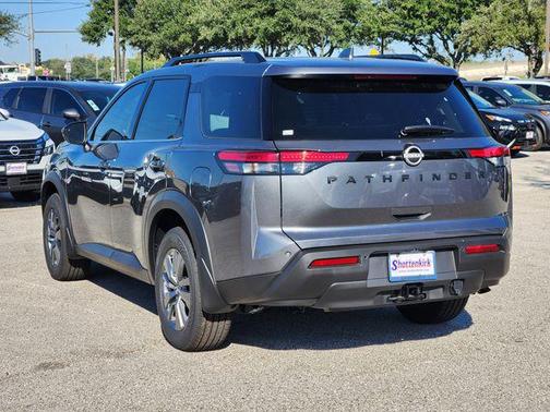 2025 Nissan Pathfinder SV FWD