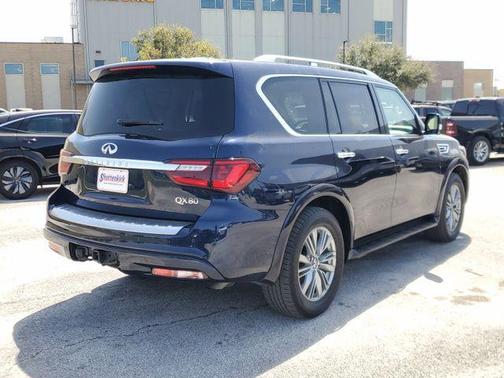 2024 INFINITI QX80 Luxe