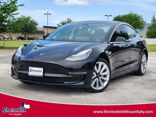 2019 Tesla Model 3 Mid Range