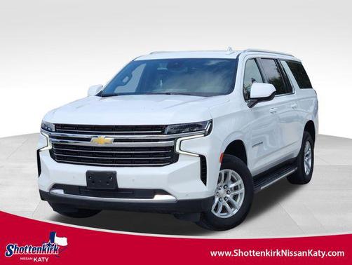 2023 Chevrolet Suburban LT