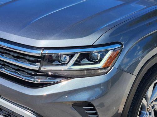 2022 Volkswagen Atlas 3.6L SE w/Technology