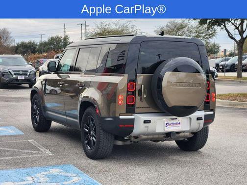 2024 Land Rover Defender 110 P300