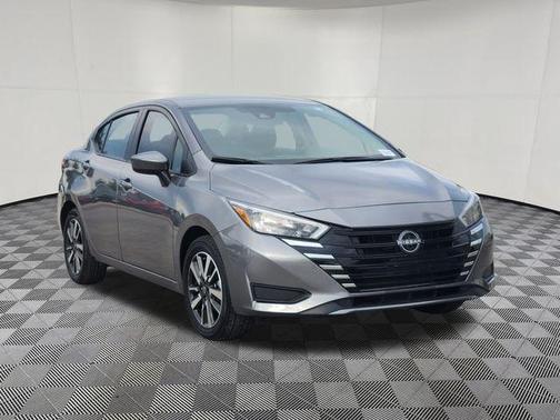 Gun Metallic 2025 Nissan Versa 1.6 SV
