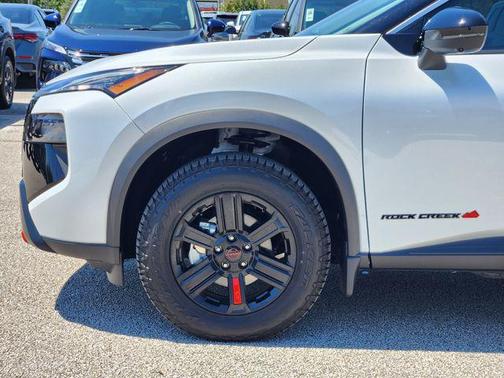 2025 Nissan Rogue Rock Creek