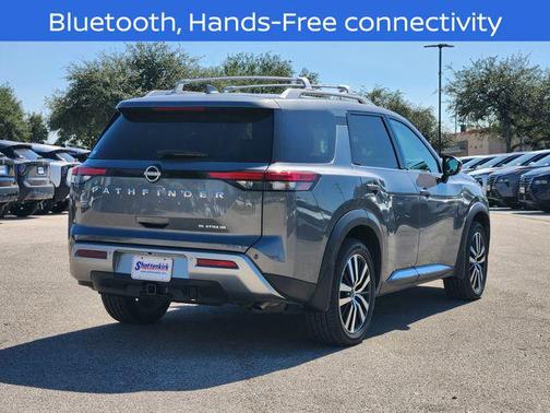 2024 Nissan Pathfinder Platinum FWD