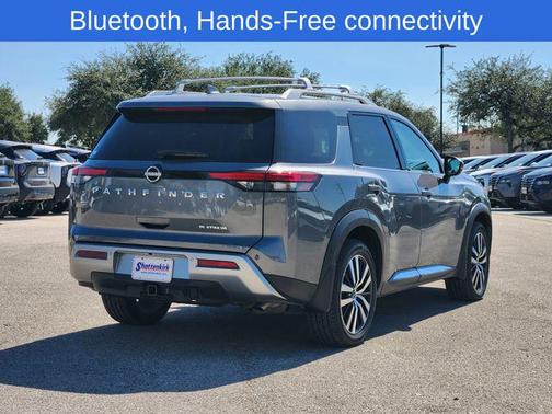 2024 Nissan Pathfinder Platinum FWD