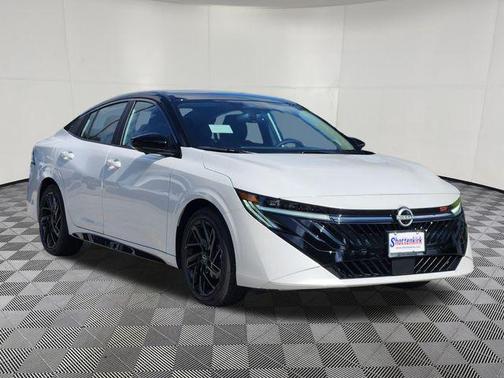 Aspen White/Super Black 2027 Nissan Sentra SR